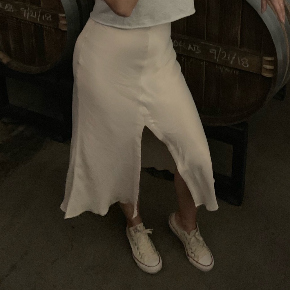 Zara cream satin skirt